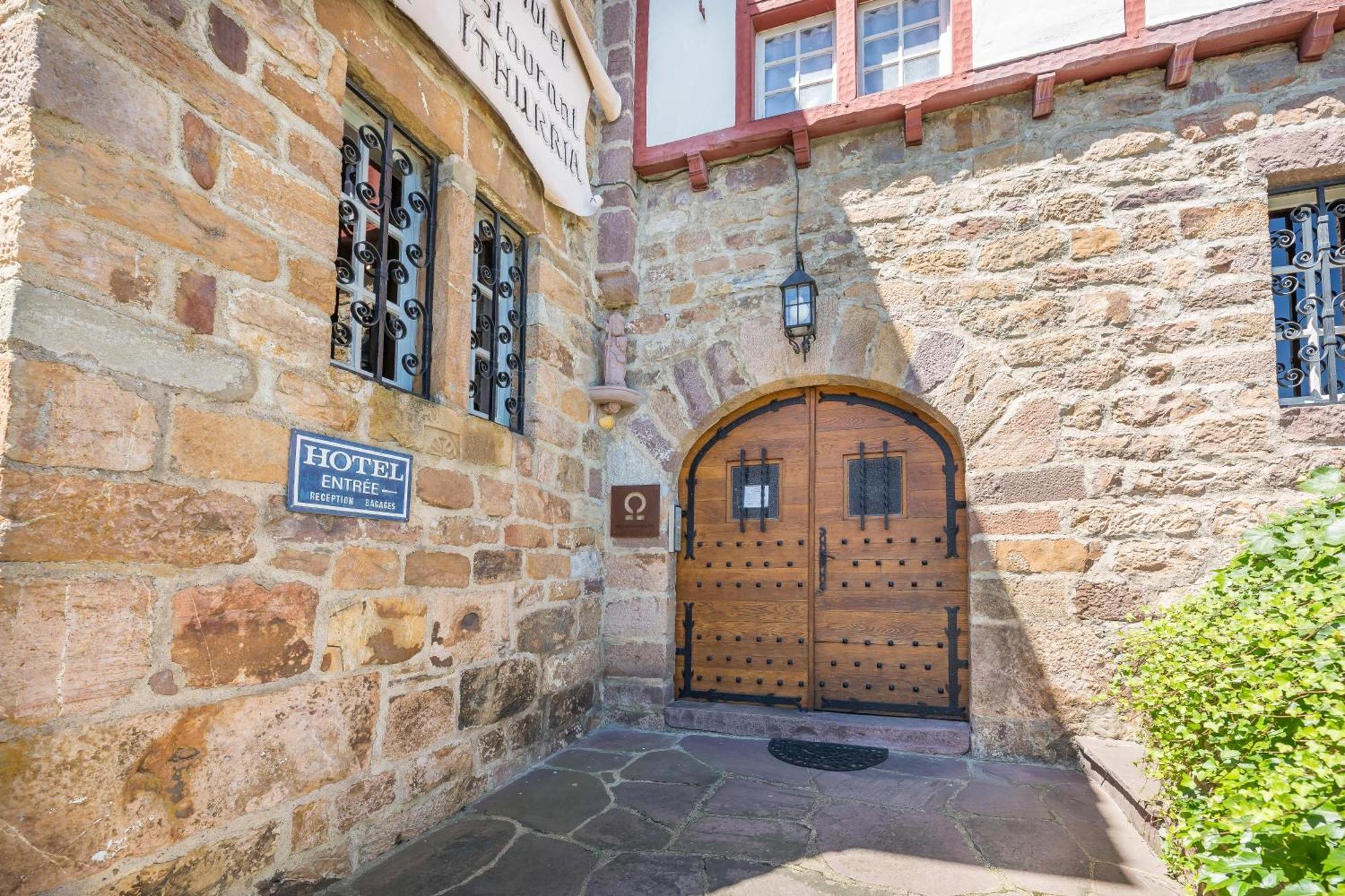 Hotel Ithurria - Teritoria Ainhoa Exterior photo